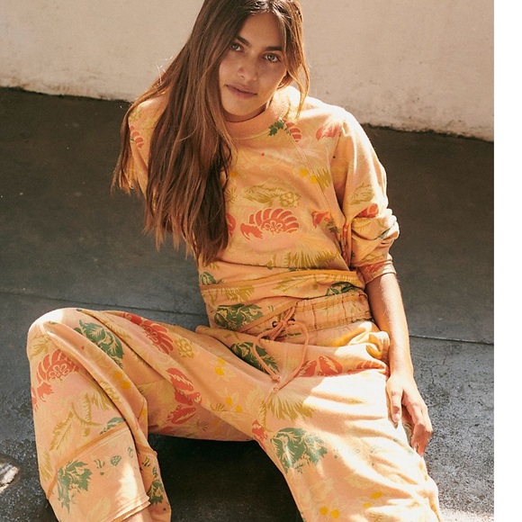 FREE PEOPLE Where Wind Blows Printed Sweatshirt - Picture 4 of 13